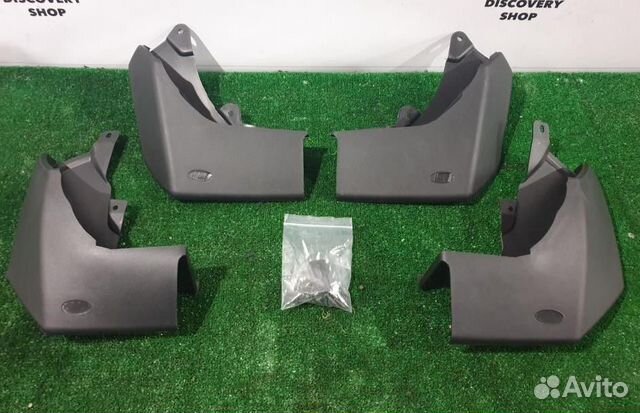 Брызговик задний правый D3 D4 Discovery 3 (2004-2