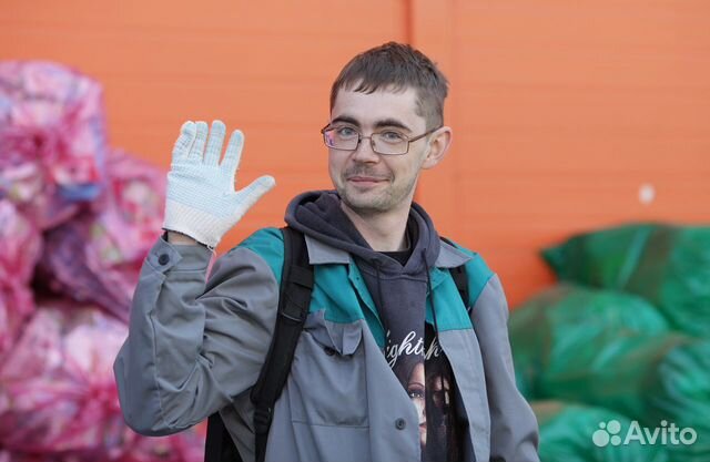 Комплектовщик, укладчик, упаковщик Комплектовщик, укладчик, упаковщик
