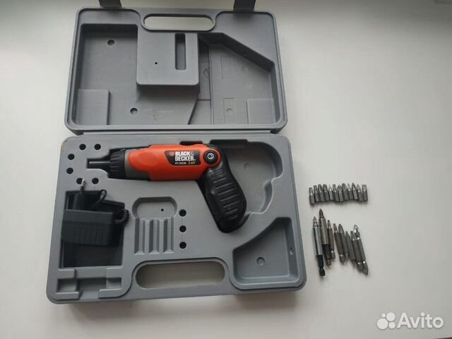 Аккумуляторная отвертка Black Decker