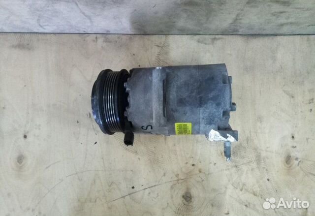 Компрессор кондиционера Ford Focus 3 BL M8DA Компрессор кондиционера Ford Focus 3 BL M8DA
