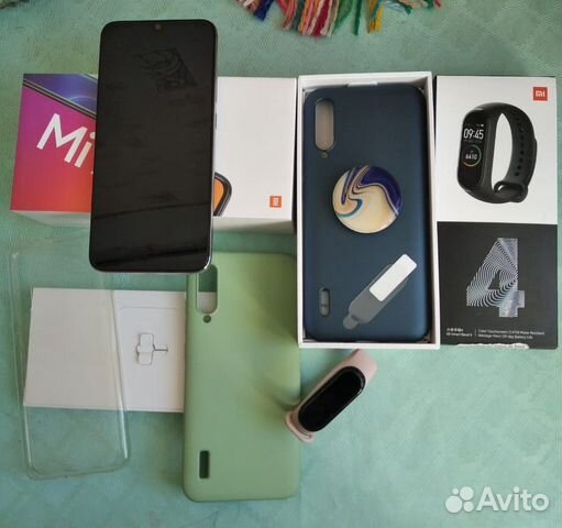 Xiaomi Mi A3 и Mi Band 4
