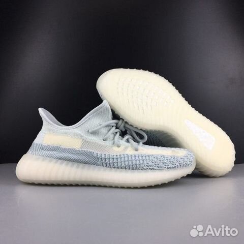 CHMIELNA 20 LAB YEEZY BOOST 350 V2 CLOUD WHITE
