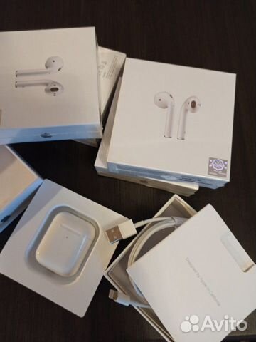 Беспроводные наушники airpods 2,с GPS