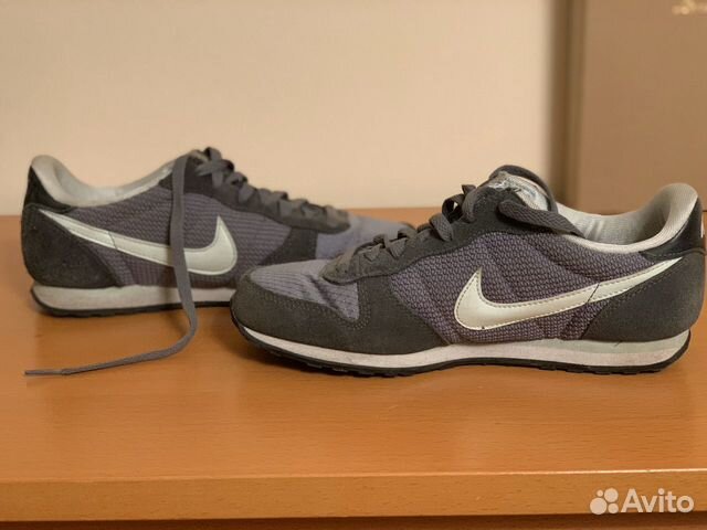 Кроссовки Nike