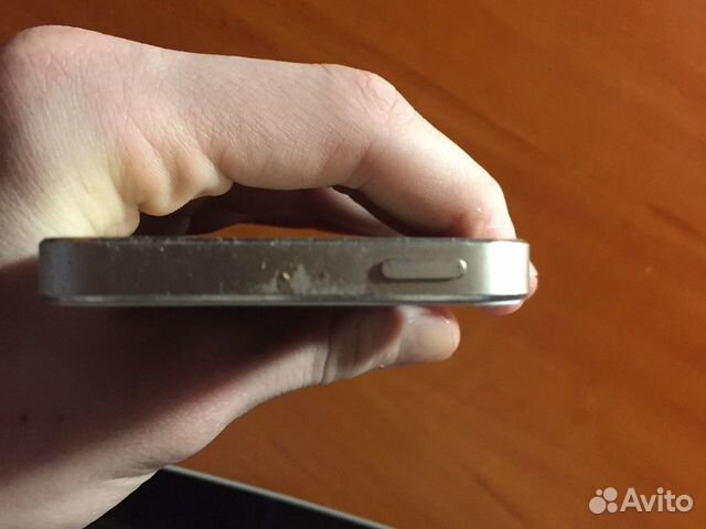 Телефон iPhone