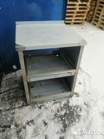 Стол из нержавейки новый в плёнке 700/700 с ящикам Стол из нержавейки новый в плёнке 700/700 с ящикам