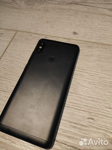 Телефон Xiaomi Redmi Note 5 Телефон Xiaomi Redmi Note 5