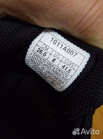 Кроссовки Asics