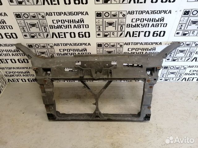 Панель передняя Mazda 5 (CR) 2005-2010