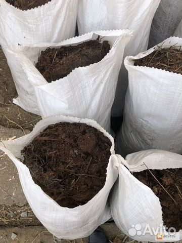 Навоз и перегной в мешках и навалом