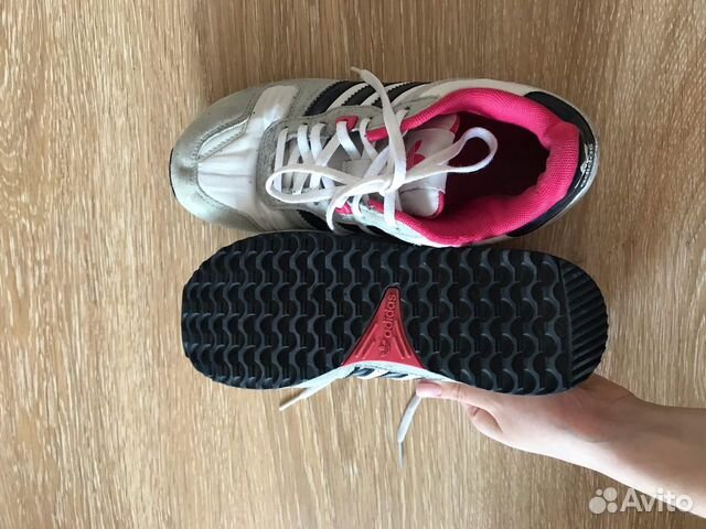 Кроссовки adidas