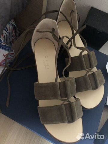 Босоножки Vicini tapeet