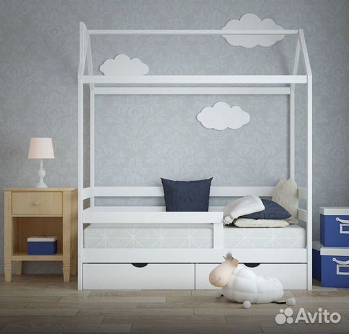 Детская кровать домик