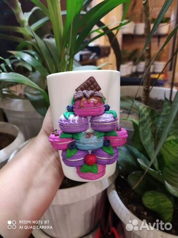 Кружка с декором из полимерной глины