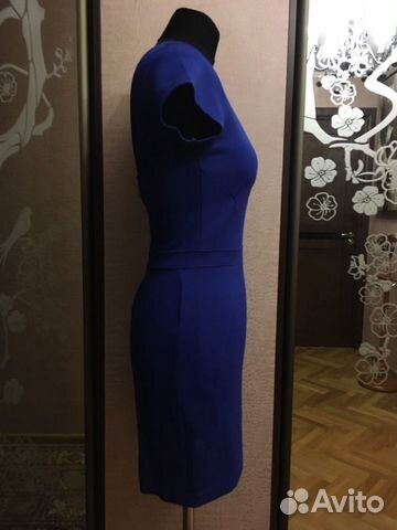 Синее платье футляр Stradivarius