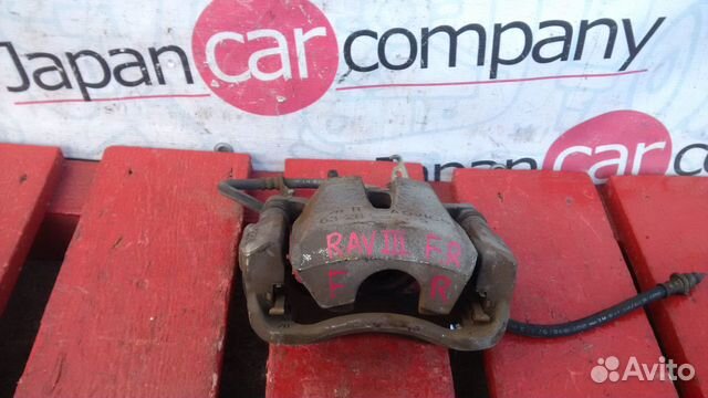 Суппорт тормозной передний Toyota RAV 4 2006-2013 Суппорт тормозной передний Toyota RAV 4 2006-2013