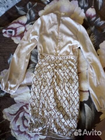 Платье с пайетками Платье с пайетками