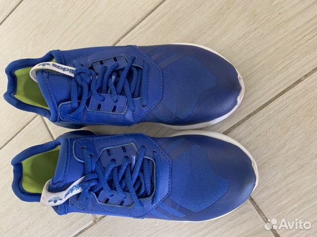Кроссовки Adidasв подарок сланцы Adidas Кроссовки Adidasв подарок сланцы Adidas