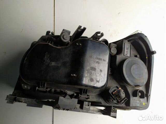 Фара передняя правая Land Rover Freelander 2 Фара передняя правая Land Rover Freelander 2