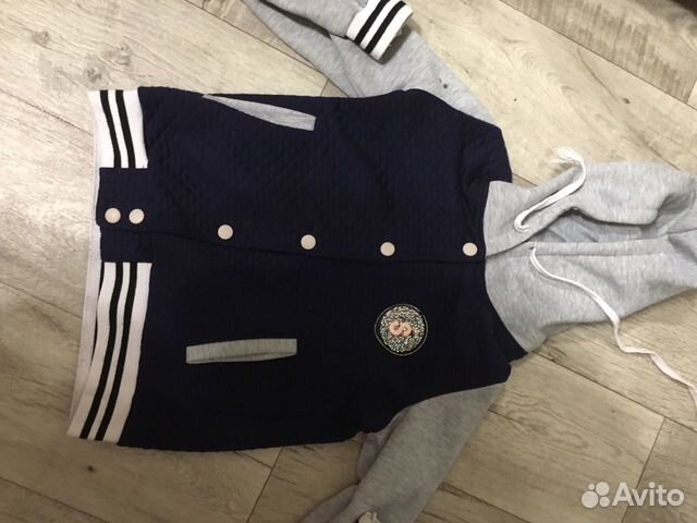 Продам женские вещи 46-48р Продам женские вещи 46-48р