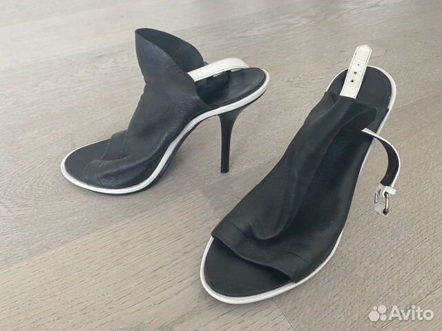 Босоножки Balenciaga (оригинальные) Босоножки Balenciaga (оригинальные)