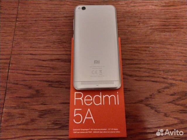 Смартфон Xiaomi Redmi 5a Gold + чехол в подарок Смартфон Xiaomi Redmi 5a Gold + чехол в подарок