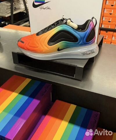 Кроссовки Кроссовки