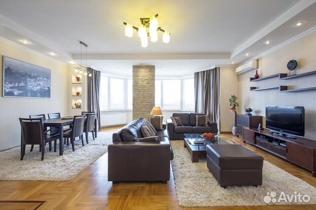 2-к квартира, 100 м², 15/22 эт.