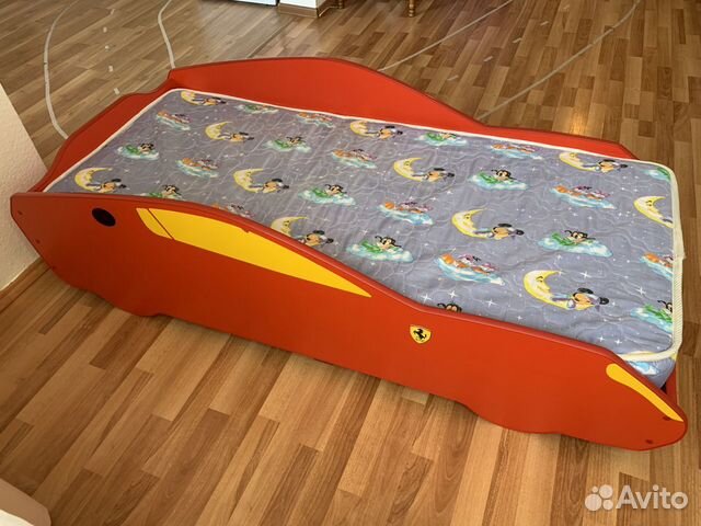 Детская кровать-машинка Ferrari Детская кровать-машинка Ferrari
