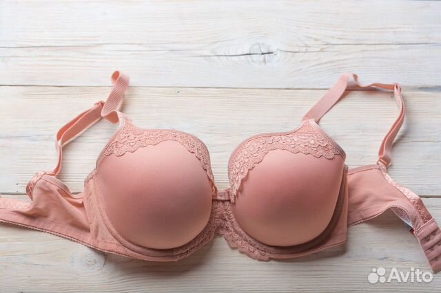 Комплект Triumph Beauty-Full Darling, 75D Комплект Triumph Beauty-Full Darling, 75D