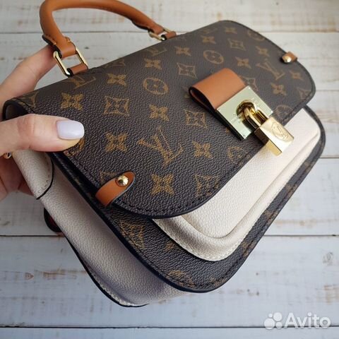 Новая женская белая сумка кожа Louis Vuitton Новая женская белая сумка кожа Louis Vuitton