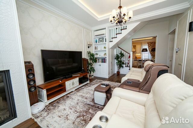 Коттедж 300 м² на участке 5 сот. Коттедж 300 м² на участке 5 сот.