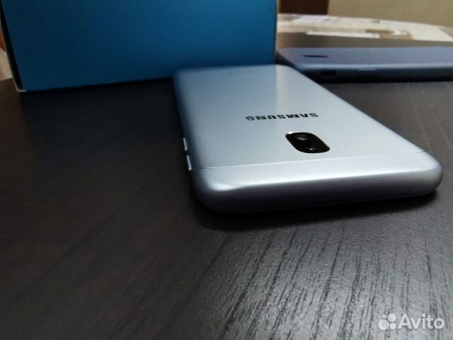 Телефон Samsung J3 2017 Телефон Samsung J3 2017