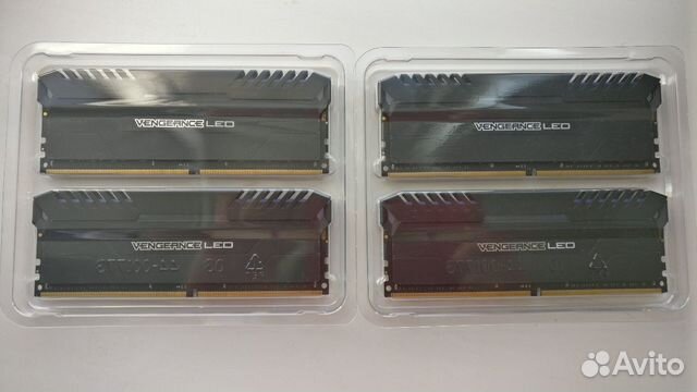 Corsair Vengeance LED 32GB DDR4 Kit RAM (4*8Gb) Corsair Vengeance LED 32GB DDR4 Kit RAM (4*8Gb)