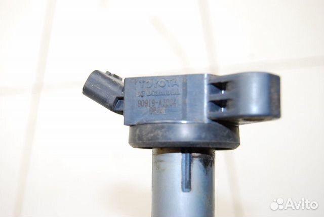 Катушка зажигания Toyota 3.5 2GR-FE Катушка зажигания Toyota 3.5 2GR-FE