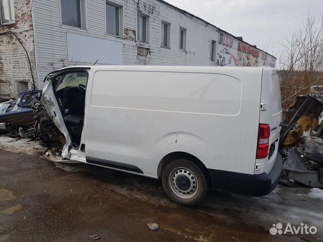 Peugeot Expert III 2.0 мт 2018 г Peugeot Expert III 2.0 мт 2018 г