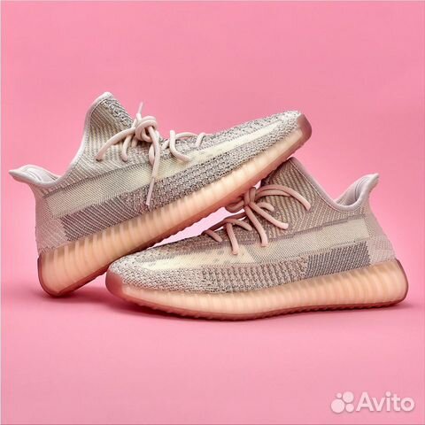 Кроссовки Adidas Yeezy Boost Кроссовки Adidas Yeezy Boost