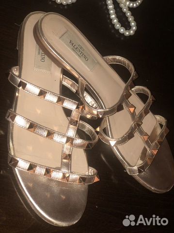 Шлепанцы,босоножки, мюли Valentino