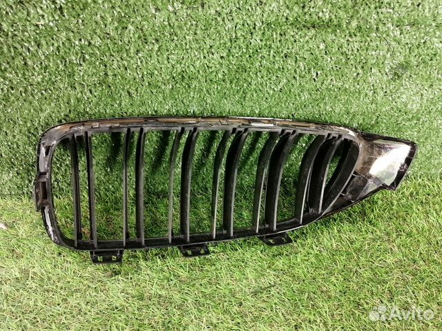 Решетка радиатора правая бу BMW 4 F32 OEM 7294814