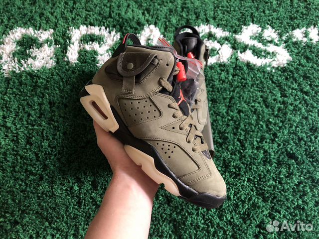 Nike Air Jordan Retro 6 x Travis Scott 3,5US(35RU)