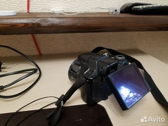 Продам фотоаппарат Sony Cyber-shot DSC-HX1