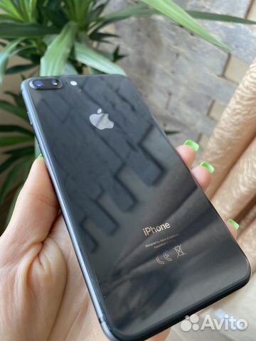 iPhone 8 Plus