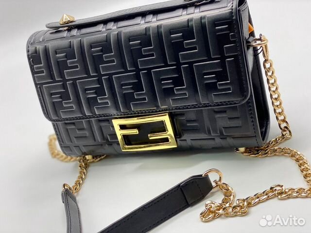 Новая женская сумка клатч Fendi черная