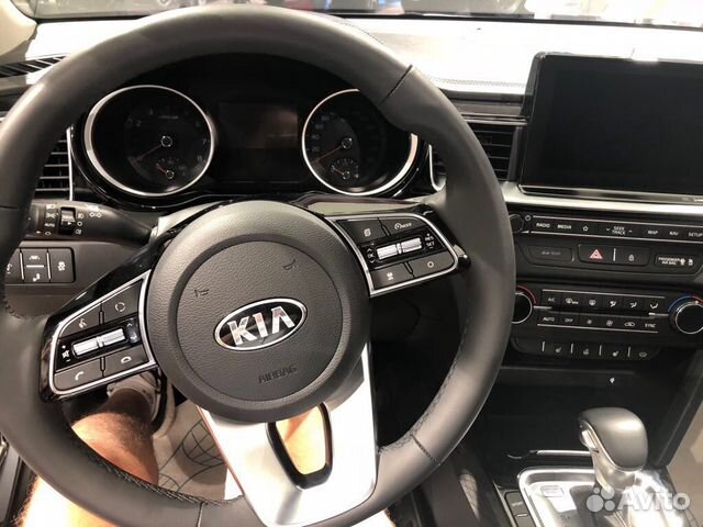 Водитель такси (аренда без залога)