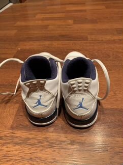 Jordan 4 retro