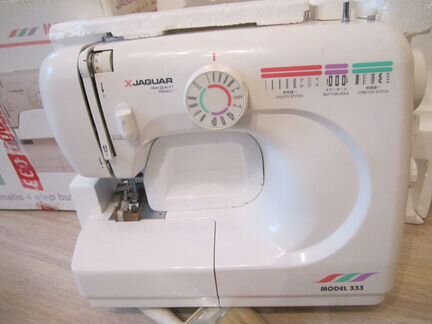 Швейная машина Ягуар Японского производства