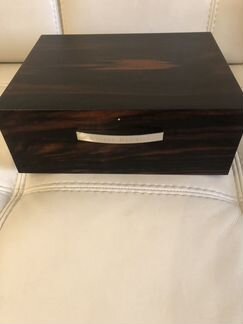 Новый Хьюмидор фирмы Dunhill White Spot