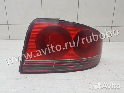 Фонарь правый Hyundai Sonata EF 5 G4JS 2004