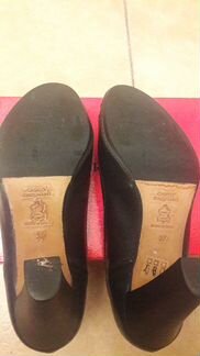 Женские модельные туфли