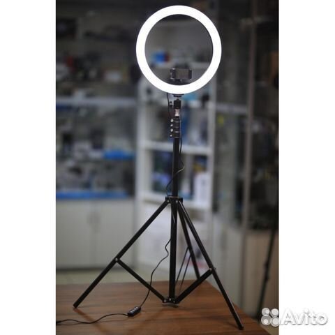 Кольцевая лампа